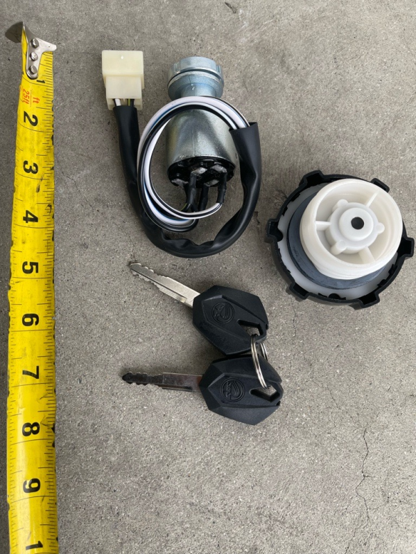 Ignition Switch & Gas Cap – 4-Pin – Fits Roketa UV-03-500 UTV